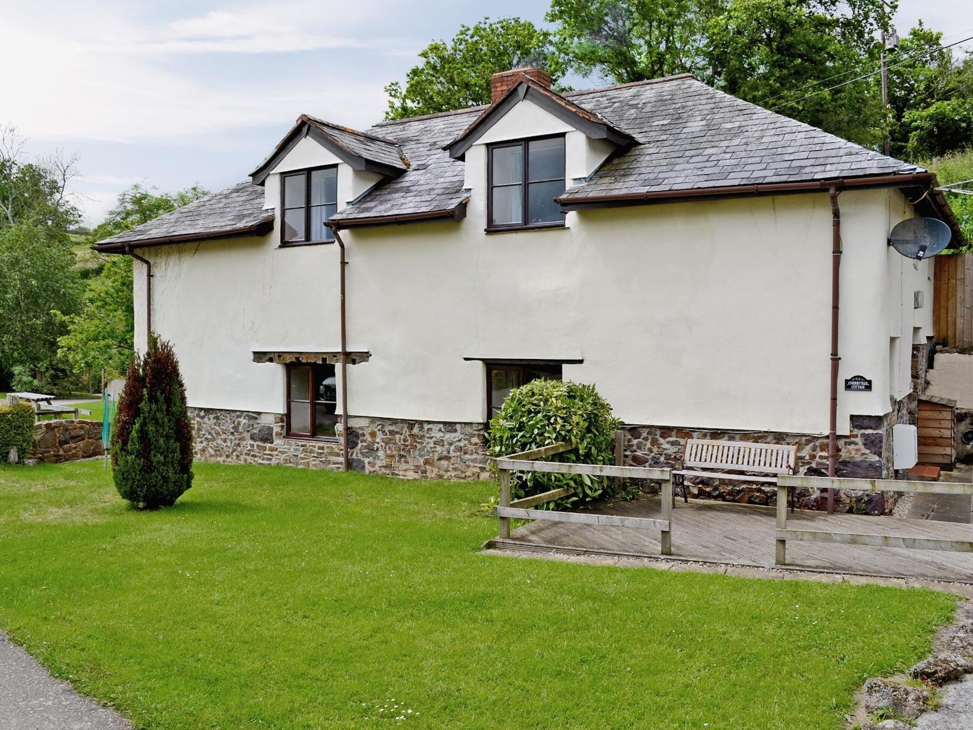 Cherrytree Cottage - 29937 Holcombe Burnell エクステリア 写真